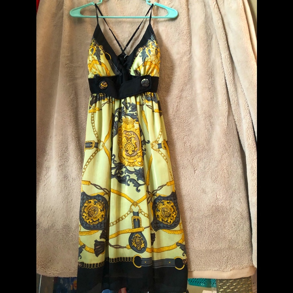 Women’s dress